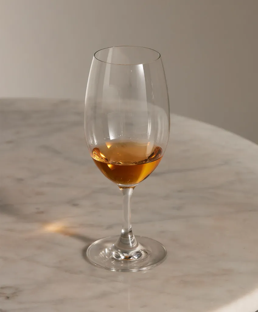 Plumm_Product_Images_PLUMM_Everyday_-_The_Whisky_Glass_1110_x_1340_2__48861.webp