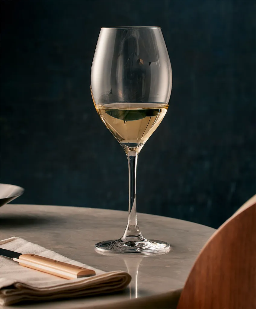 Plumm_Product_Images_PLUMM_Vintage_-_White_A_1110_x_1340_3__07408.webp